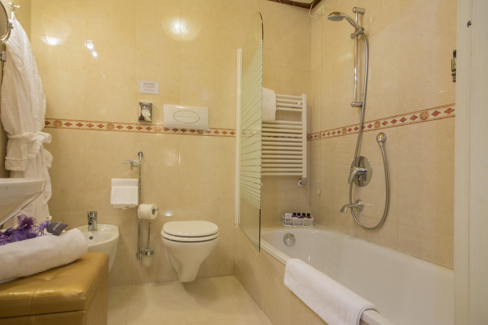 Hotel Becher 3*